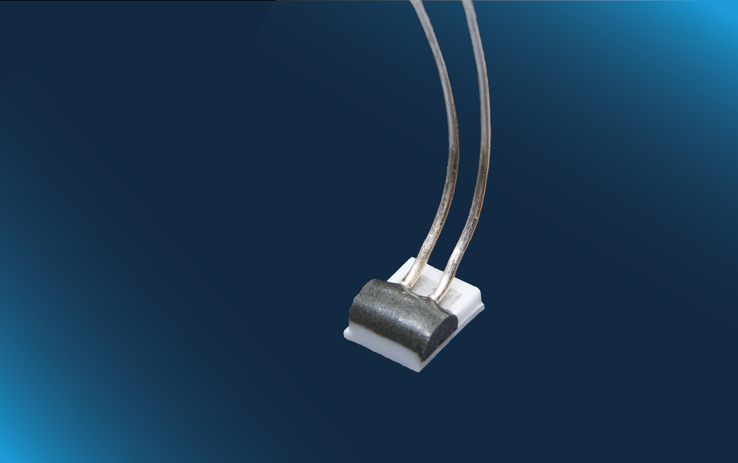 P0K1.232.3K.B.010.M.U - Pt100  F0.3等级，带反转弯线和金属化背面